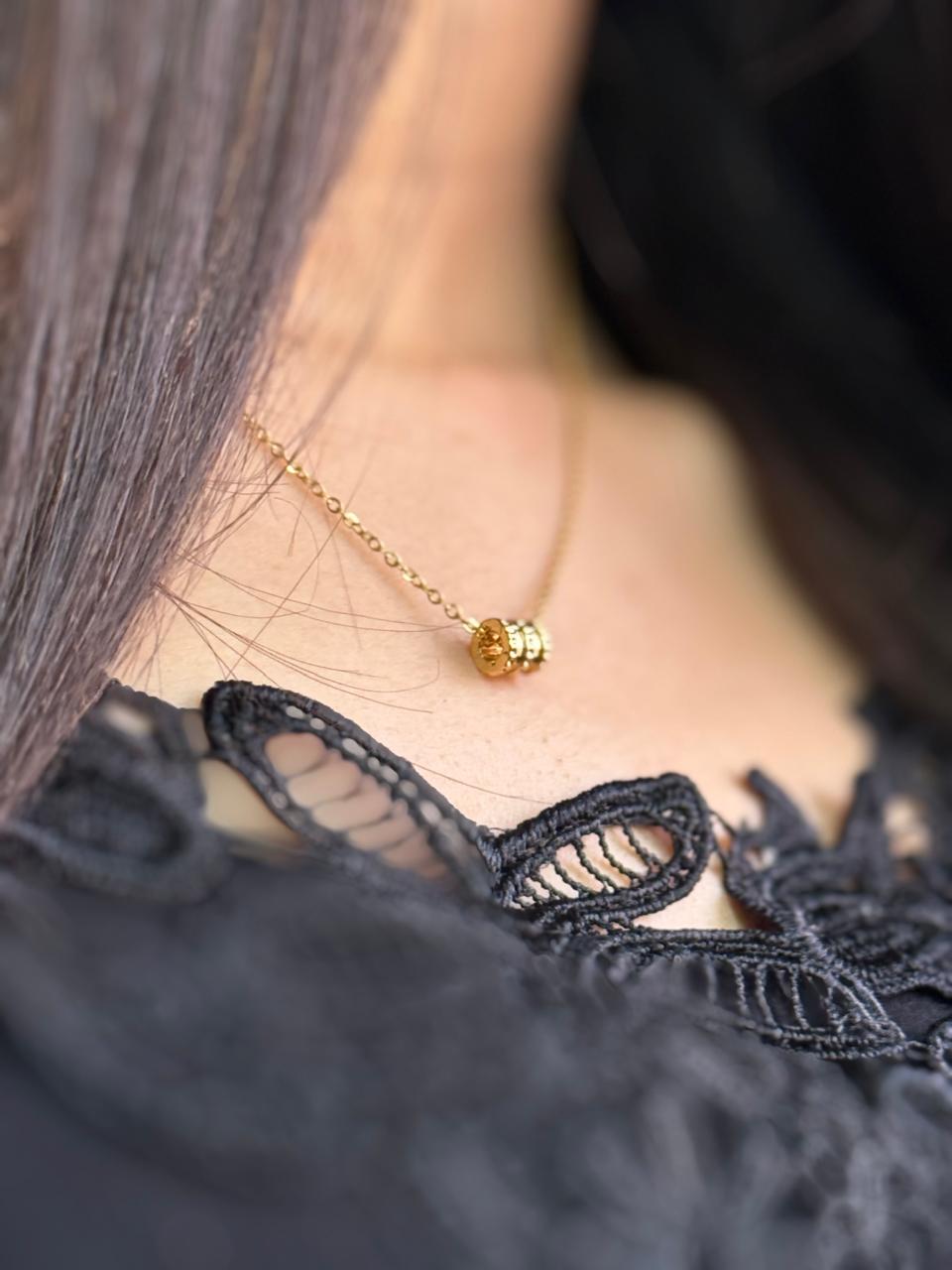 Elegant and minimal design Necklace
